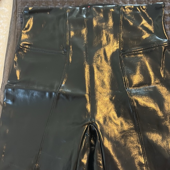 Spanks Pleather Leggings - Picture 4 of 8